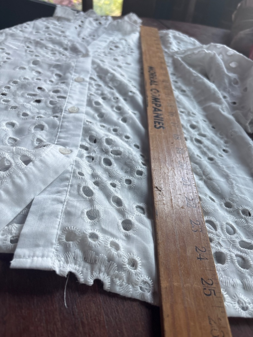 White eyelet button-up 3/4 shirt, size small - Picture 7 of 7